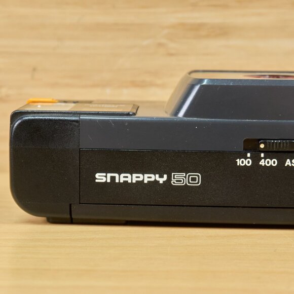 Canon Snappy 50 Film Point and Shoot Camera, Made in Taiwan - Picture 4 of 8